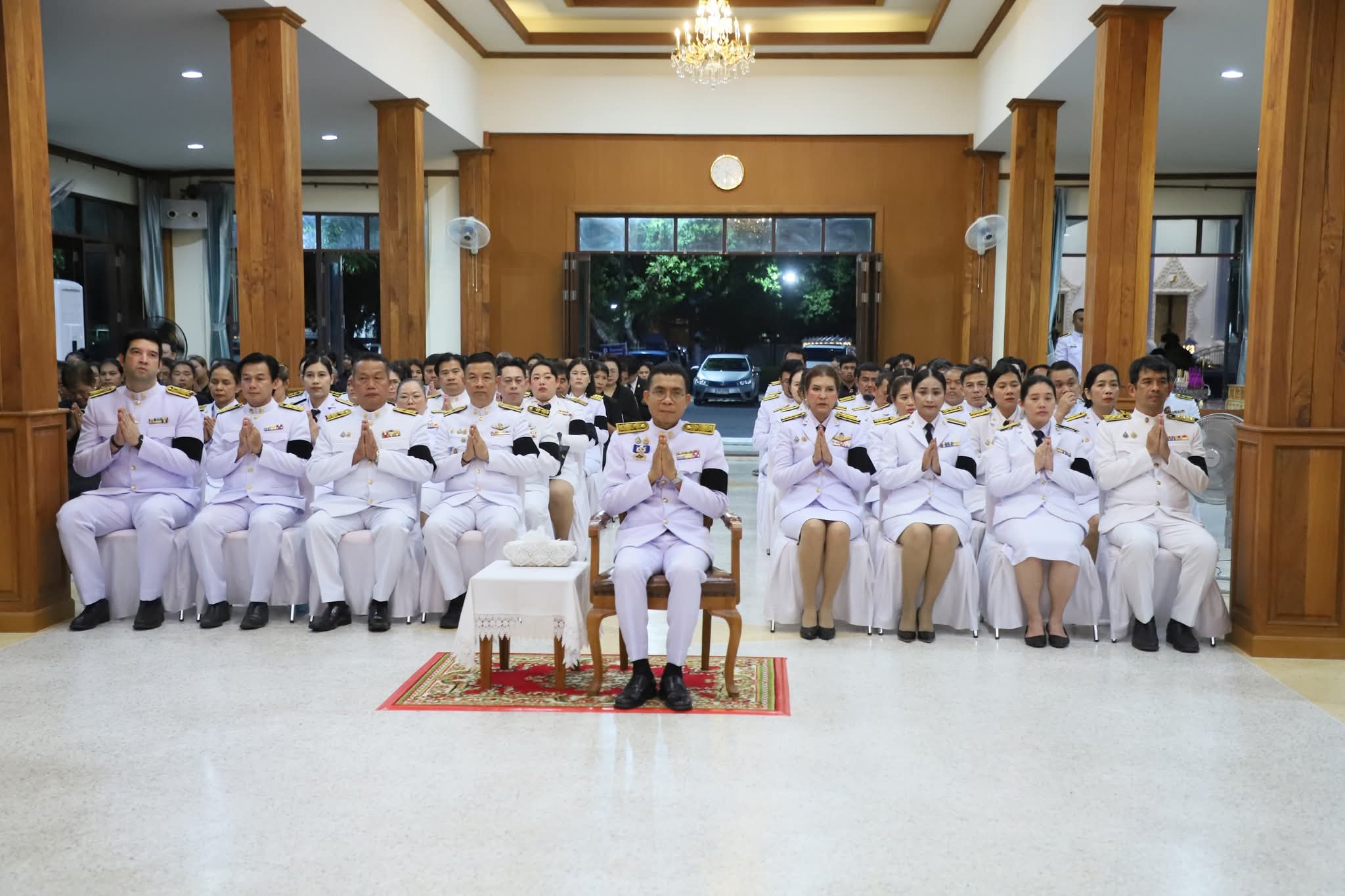 จังหวัดตรัง ประกอบพิธีบำเพ็ญกุศลสวดพระอภิธรรม อุทิศถวายพระราชกุศล แด่สมเด็จพระนางเจ้าสิริกิติ์ พระบรมราชินีนาถ พระบรมราชชนนีพันปีหลวง ณ ศาลาประชานิมิต วัดนิโครธาราม เป็นวันที่ 19