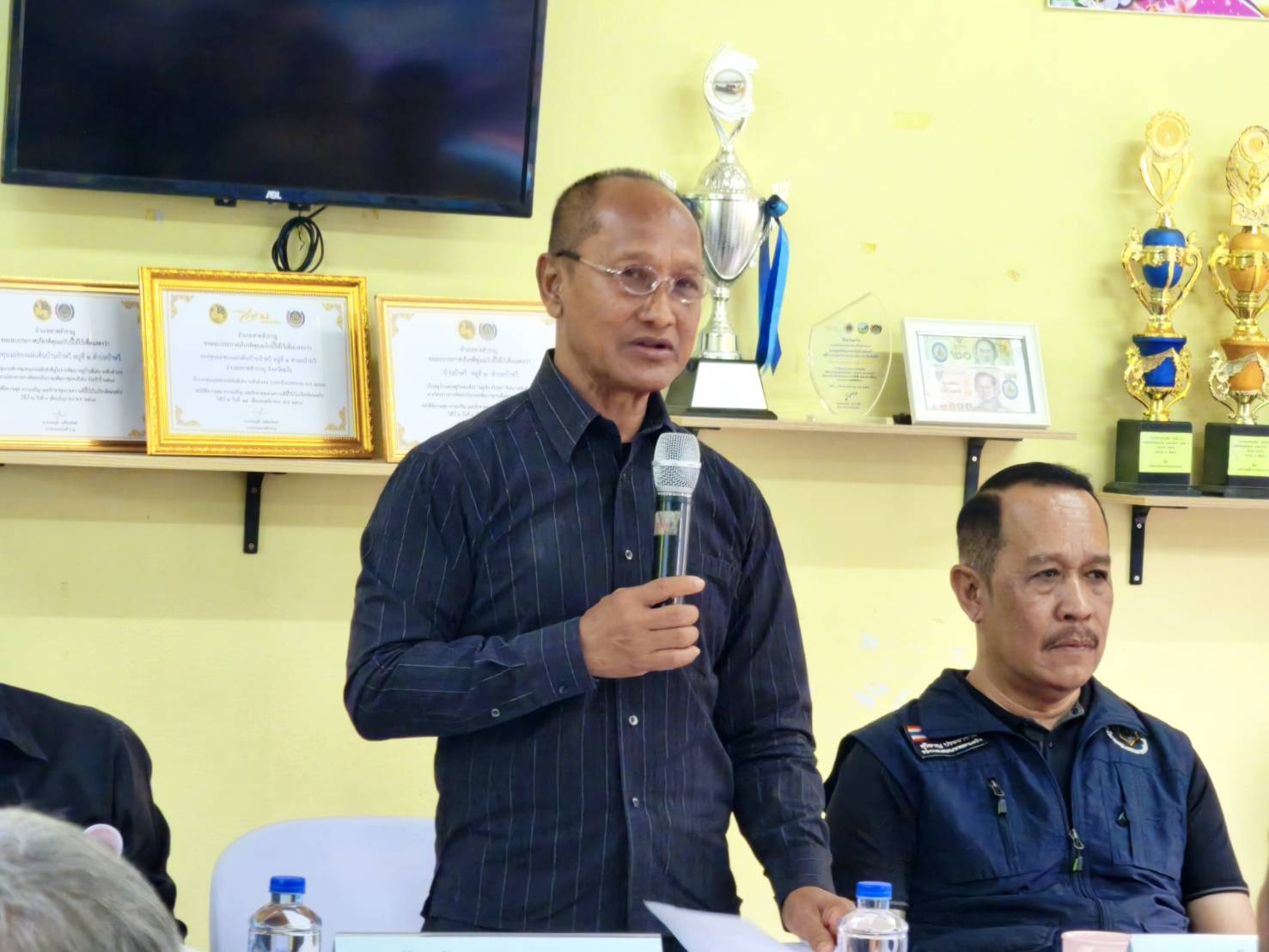 รองผู้ว่าฯ อนันต์ ลงพื้นที่ตรวจประเมินคัดเลือกหมู่บ้านต้นแบบประชาธิปไตยดีเด่น ประจำปีงบประมาณ 2569 ในพื้นที่อำเภอสิเกา วังวิเศษ และหาดสำราญ