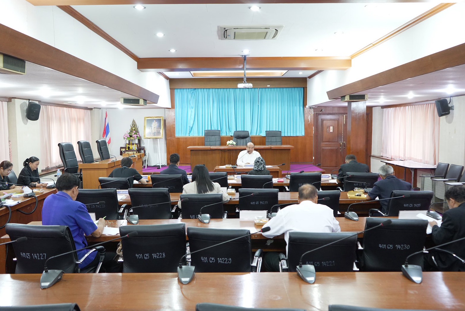 รองผู้ว่าฯ อภิชาติ เป็นประธานการประชุมคณะกรรมการข้าราชการองค์การบริหารส่วนจังหวัดตรัง ครั้งที่ 6/2569 ขับเคลื่อนการบริหารงานบุคคลท้องถิ่น
