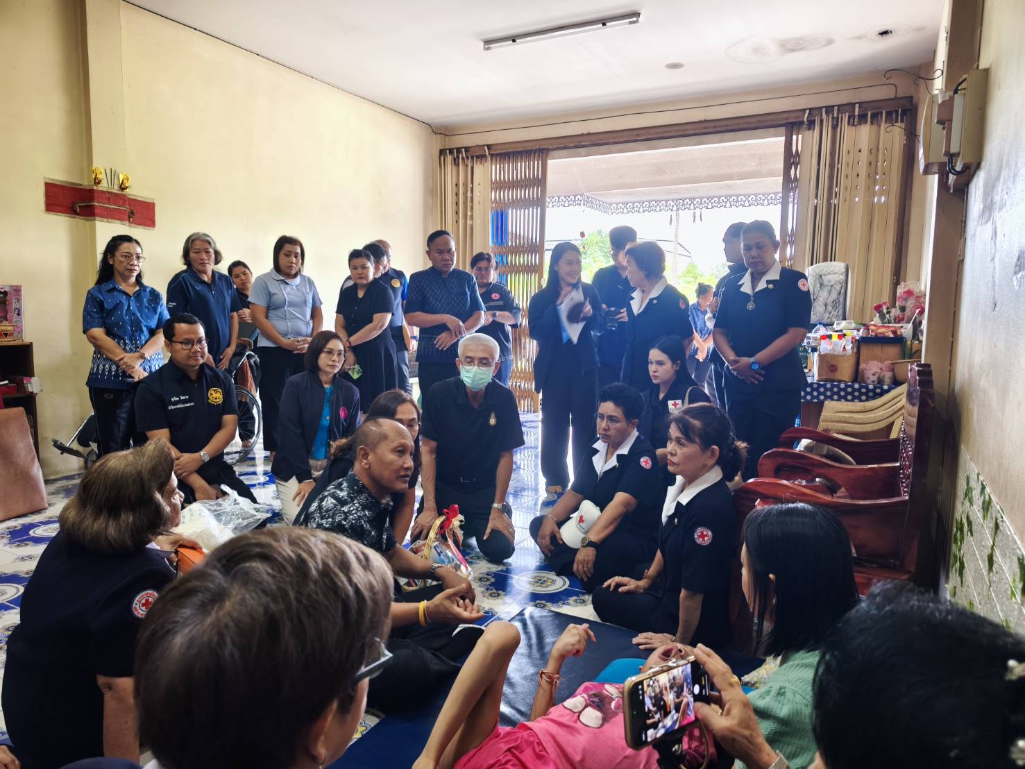 รองผู้ว่าฯ อนันต์ ลงพื้นที่ตรวจเยี่ยมและให้กำลังใจครอบครัวผู้ได้รับเงินพระราชทานความช่วยเหลือจากกองราชเลขานุการในพระองค์ฯ ในพื้นที่อำเภอปะเหลียน