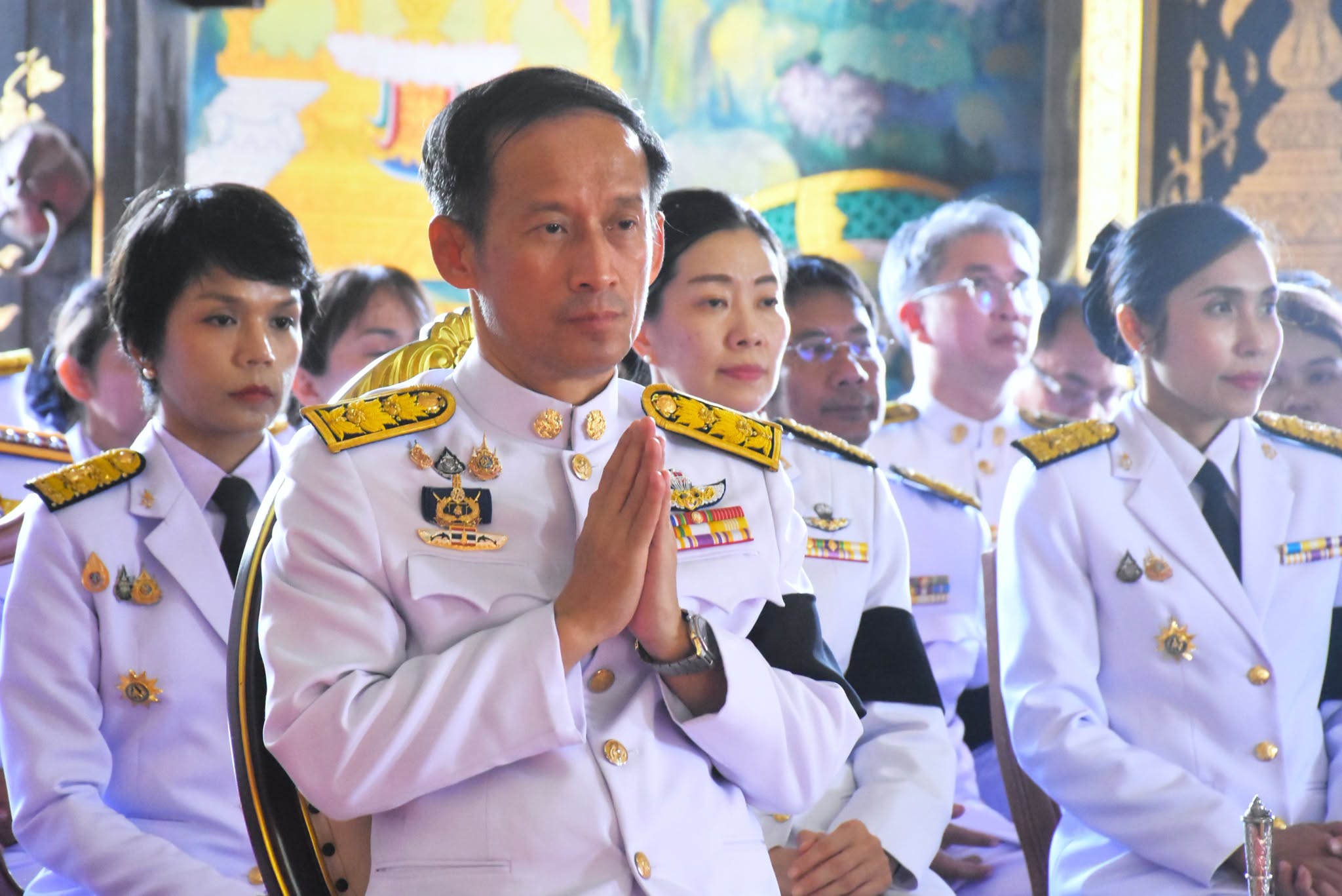 จังหวัดตรัง จัดพิธีสวดพระพุทธมนต์และเจริญจิตตภาวนาอุทิศถวายพระราชกุศล แด่สมเด็จพระนางเจ้าสิริกิติ์ พระบรมราชินีนาถ พระบรมราชชนนีพันปีหลวง