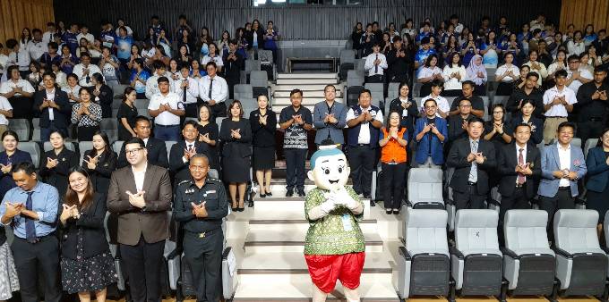 "ตรัง" พิธีลงนาม MOU ขับเคลื่อนเครือข่ายป้องกันและแก้ไขปัญหายาเสพติด บุหรี่ บุหรี่ไฟฟ้า และแอลกอฮอล์ ในเด็กและเยาวชน พร้อมเปิดนโยบาย 5 ประการ มุ่งสร้างสังคมปลอดภัย